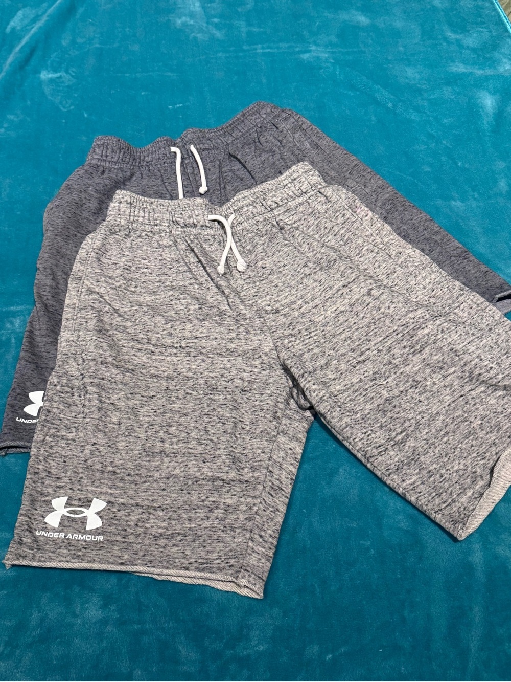 2 Under Armour Men's Athletic Shorts with Drawstring -Size S